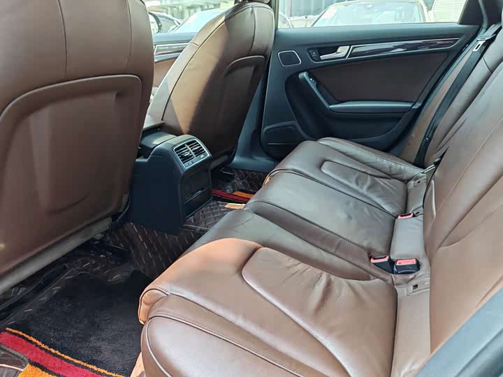Audi A4L 2016 35 TFSI S line Comfort — фото 10
