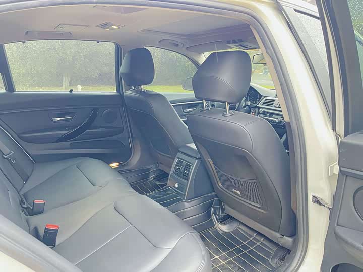 BMW 3 Series 320Li стиль — фото 6