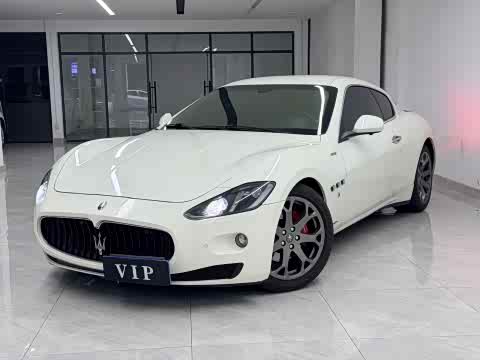 Maserati Gran 2013 4.2 L AT — фото 10