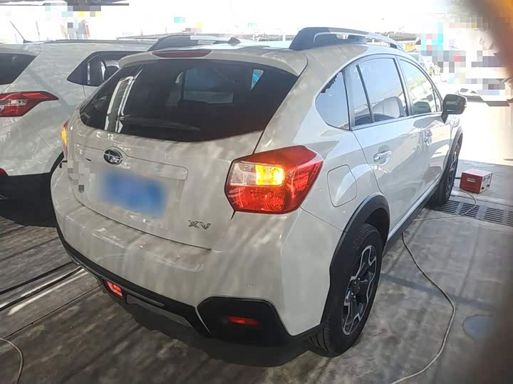 Subaru XV 2014 2.0i — фото 7