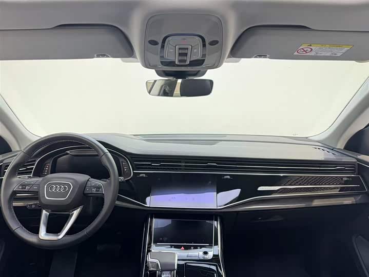 Audi Q8 2024 55 TFSI — фото 7