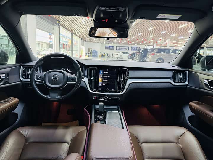 Volvo S60 2022 B 4 — фото 15