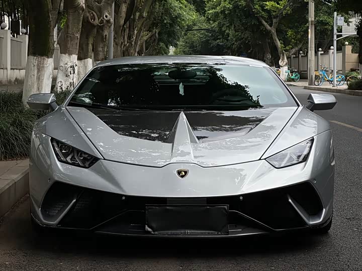 Lamborghini Huracán 2016 Huracán RWD Coupe — фото 2