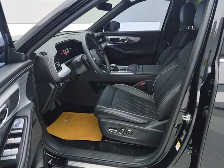 Trumpchi GS8 2022 2.0 TGDI 2 WD ( ) — фото 9