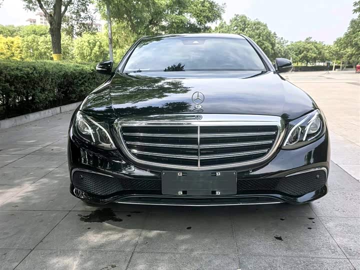 Mercedes-Benz E-Class 2017 E 300 L — фото 2
