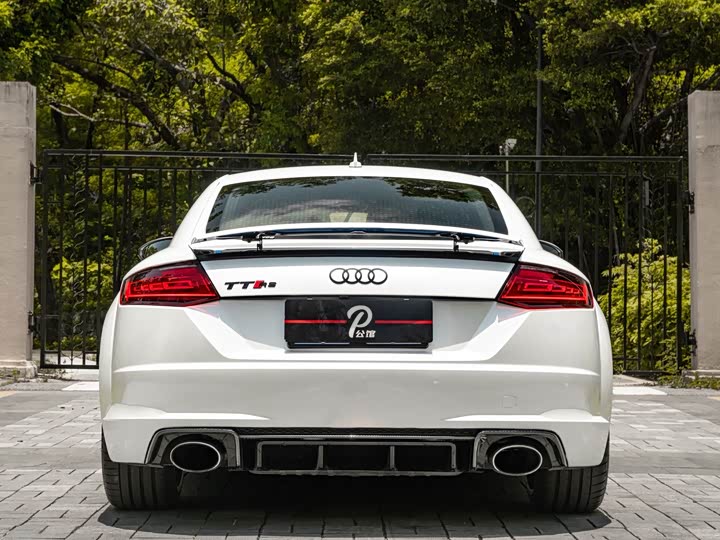 Audi TT 2017 TT RS 2.5 T Coupe — фото 9