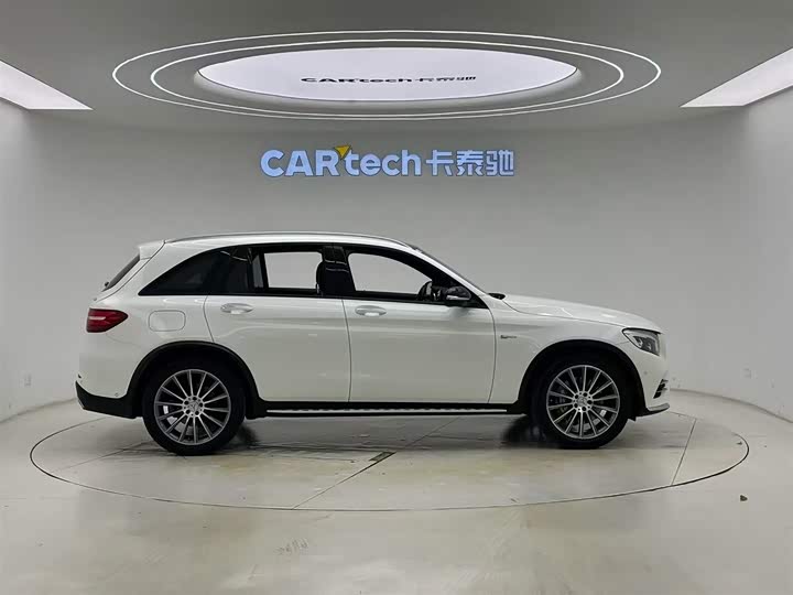 Mercedes-Benz GLC 2017 AMG GLC 43 4 MATIC — фото 4