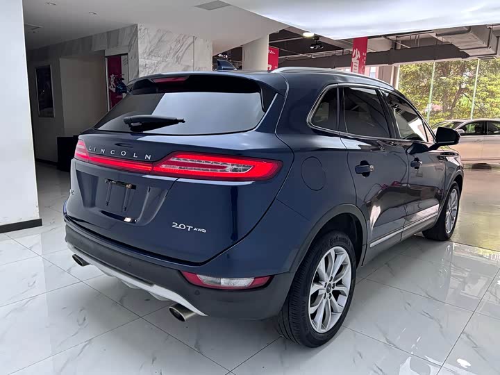 Lincoln MKC 2017 2.0 T 4 WD — фото 7