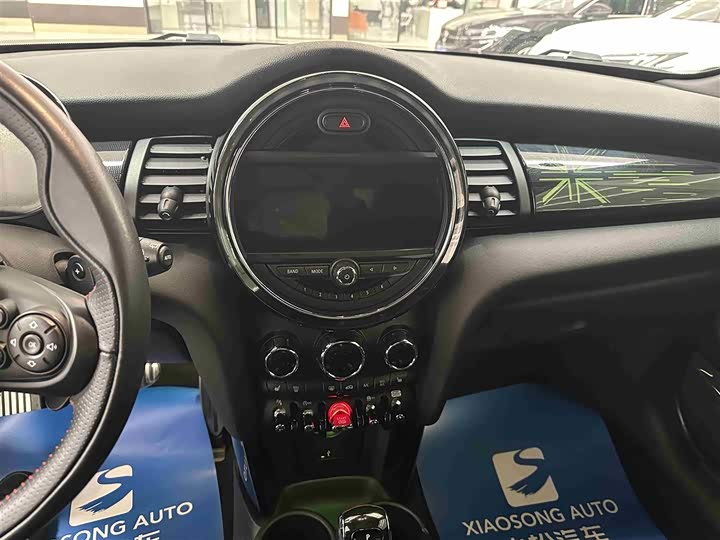 MINI Hatch — фото 10