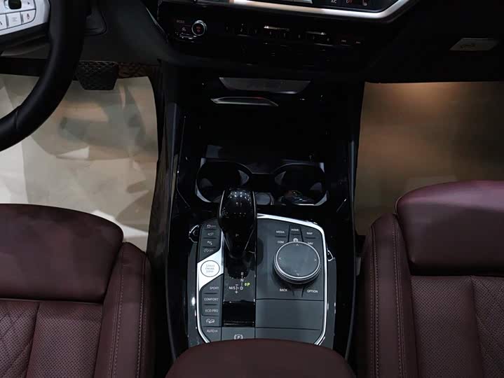 BMW X3 2023 x Drive 30i Leading M — фото 12