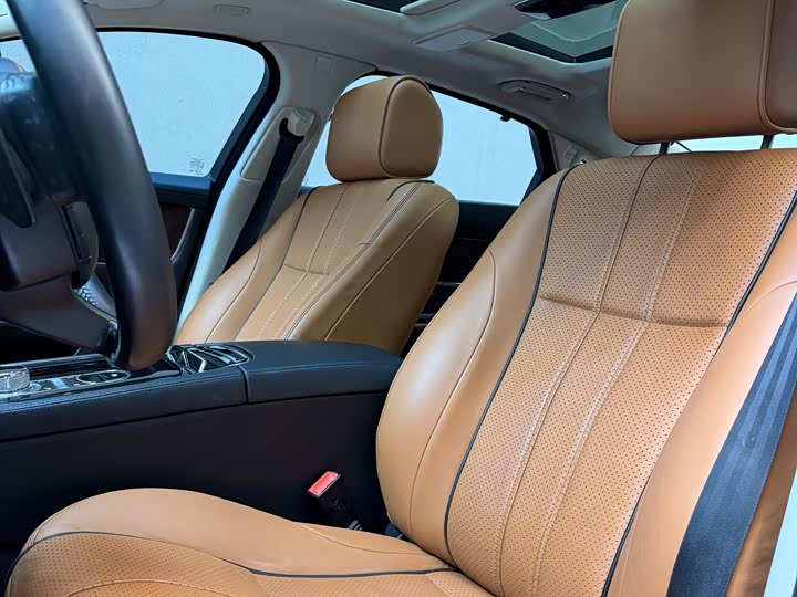 Jaguar XJ 2015 XJL 3.0 SC 4 WD — фото 6