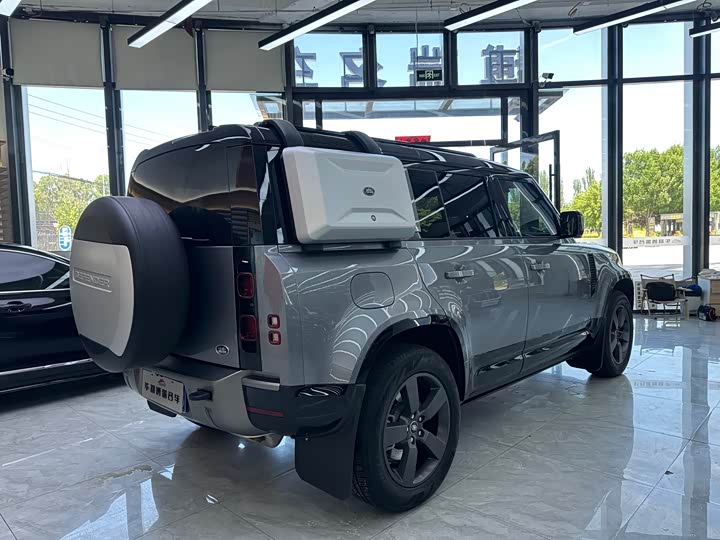 Land Rover Defender — фото 24