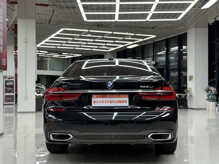 BMW 7 Series 740Li продвинутая — фото 5