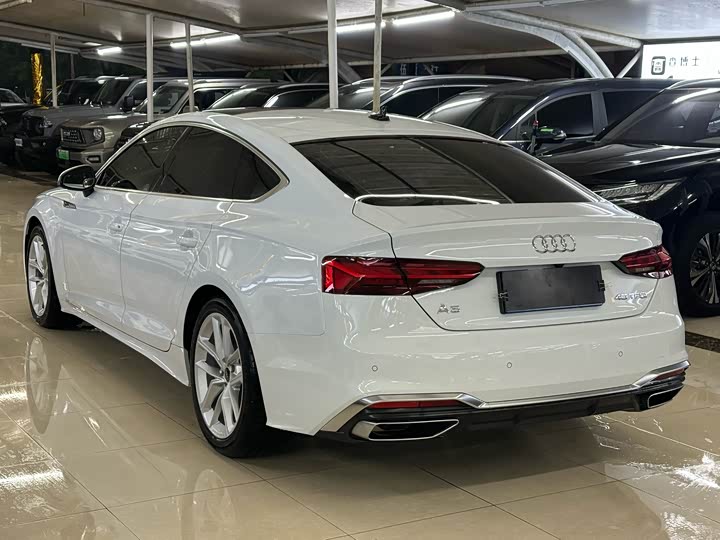 Audi A5 2024 Sportback 40 TFSI — фото 6