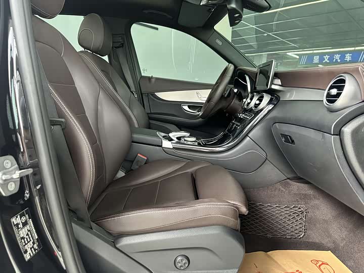 Mercedes-Benz GLC рестайлинг GLC 200 4MATIC — фото 11