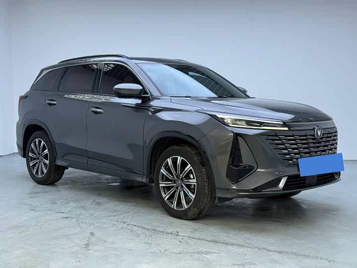 Changan CS75 PLUS 2023 1.5 T ATPremium — фото 3