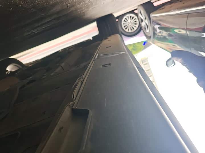 Changan UNI-T 2020 1.5 T Premium — фото 22