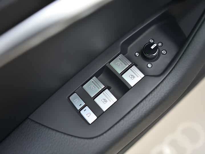 Audi A6L 2025 45 TFSI quattro — фото 13