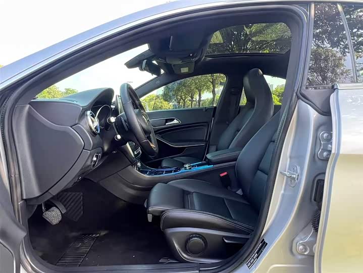 Mercedes-Benz CLA 2016 CLA 200 — фото 14