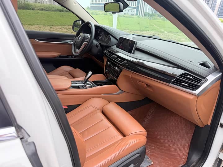 BMW X6 2015 x Drive 28i — фото 19