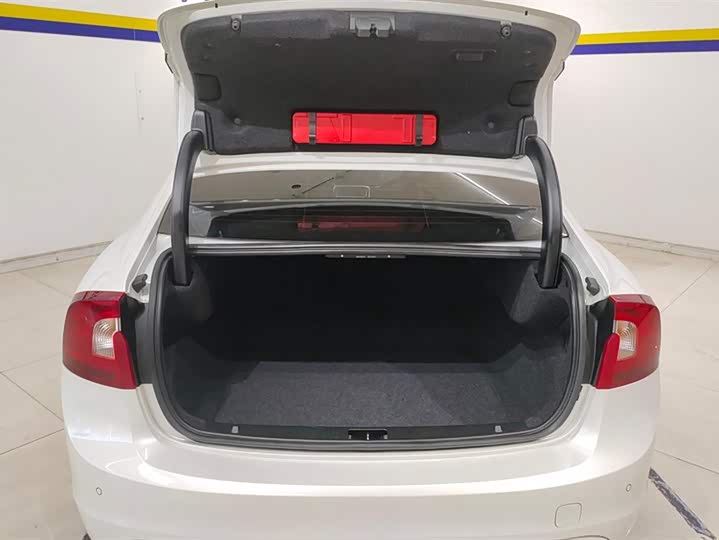 Volvo S60 2018 S 60 L T 3 — фото 4