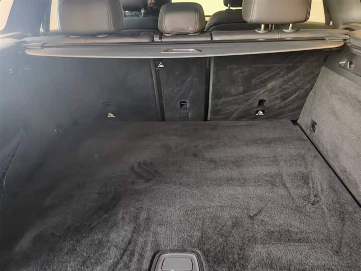 Mercedes-Benz GLC 2021 GLC 260 L 4 MATIC Luxury — фото 10