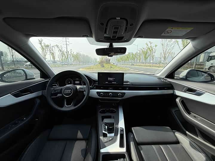 Audi A4L 40 TFSI стиль-динамик — фото 6