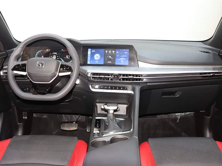 Changan CS35 PLUS 2023 1.4 T DCTLuxury — фото 12