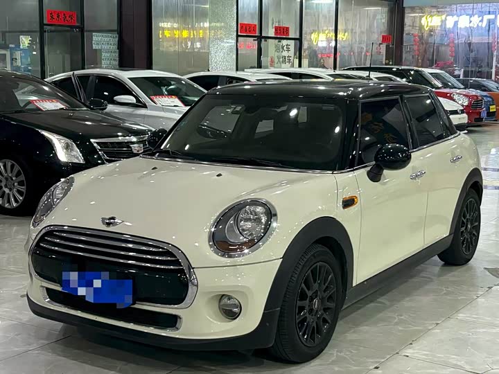 MINI Hatch — фото 1