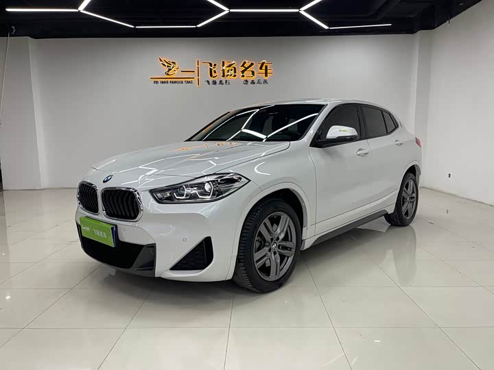 BMW X2 2023 s Drive 25i M — фото 1