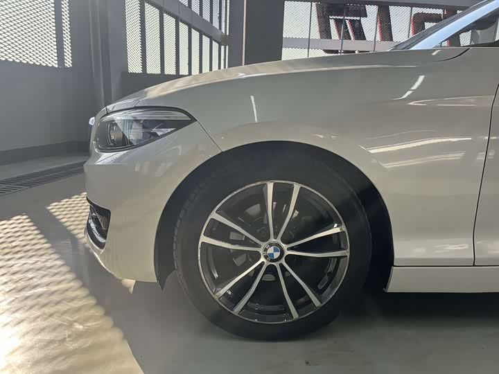 BMW 2-Series 2018 220i — фото 14