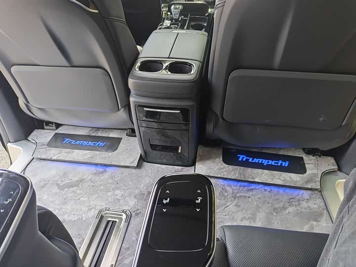 Trumpchi M8 2024 400 T — фото 12