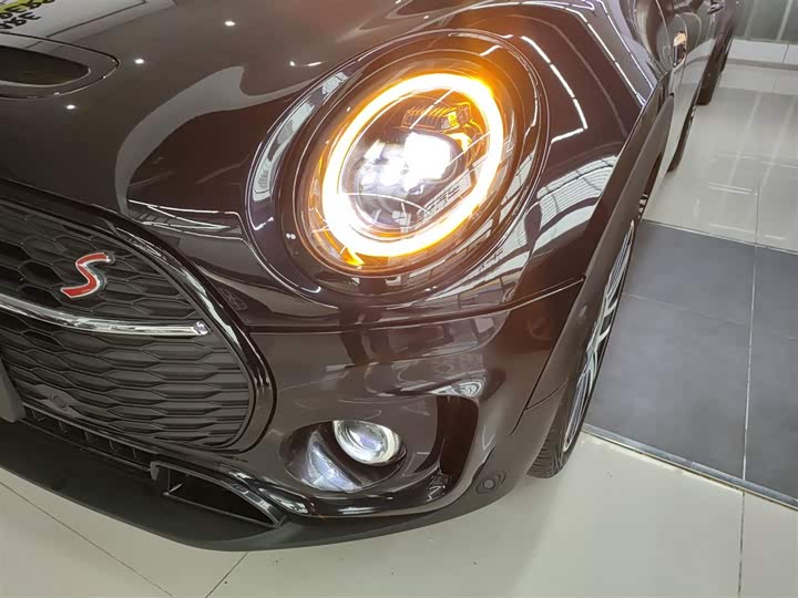 MINI Clubman — фото 18