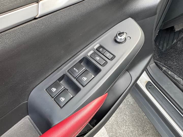 Changan CS55 PLUS 2022 1.5 T DCTLuxury — фото 12