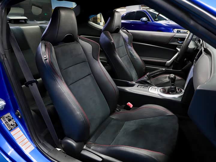 Subaru BRZ 2015 2.0i MT — фото 7