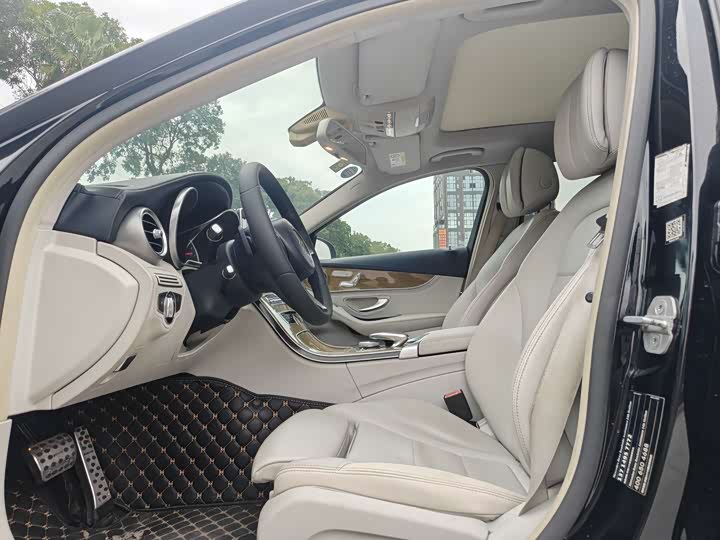 Mercedes-Benz C-Class 2015 C 200 L — фото 9