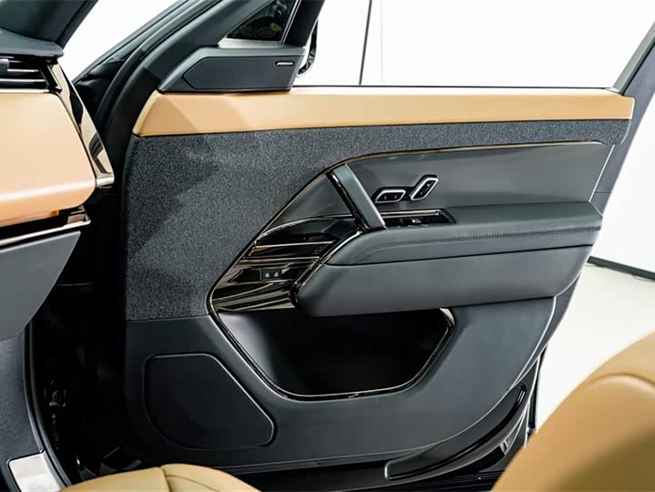 Land Rover Range Rover Sport — фото 16