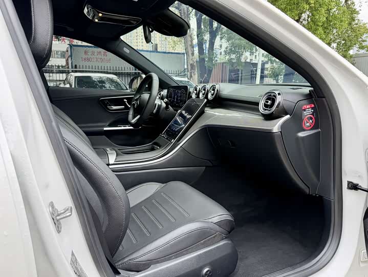 Mercedes-Benz C-Class 2025 C 260 L — фото 13