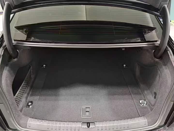 Audi A6L 2024 45 TFSI — фото 17