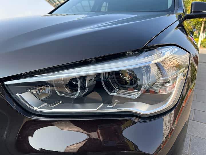 BMW X1 2018 x Drive 20 Li — фото 43