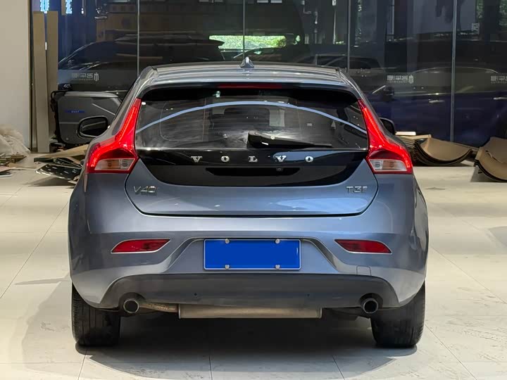 Volvo V40 2017 T 3 — фото 5