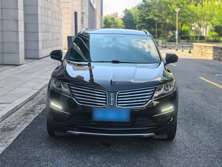 Lincoln MKC 2017 2.0 T 2 WD — фото 7