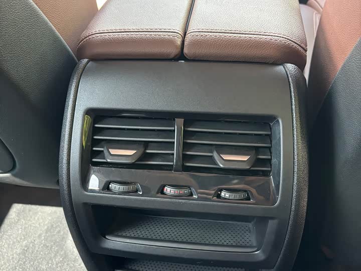 BMW X5 2021 x Drive 30i X — фото 11