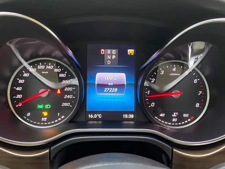 Mercedes-Benz V-Class 2022 V 260 — фото 15