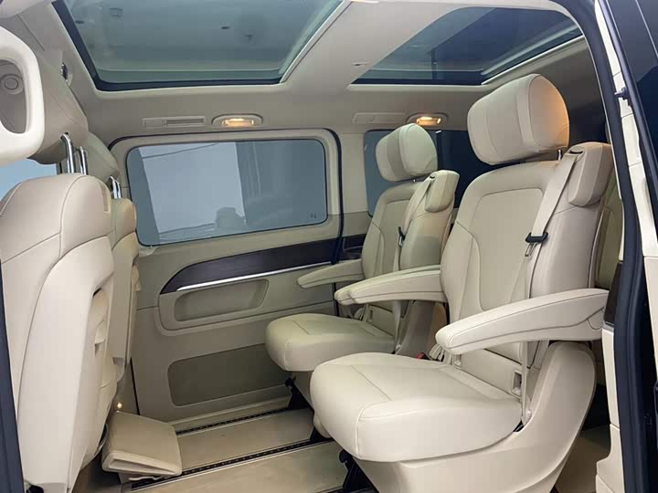 Mercedes-Benz V-Class 2022 V 260 — фото 19