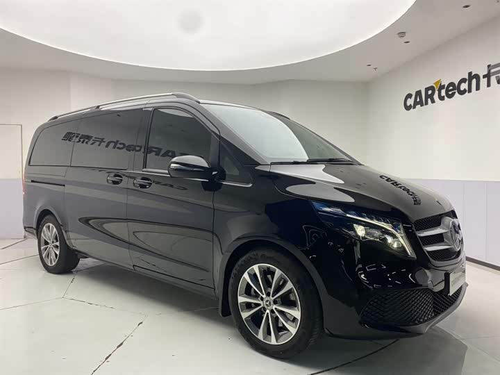 Mercedes-Benz V-Class 2022 V 260 — фото 2