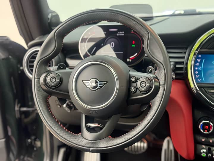 MINI Hatch — фото 12