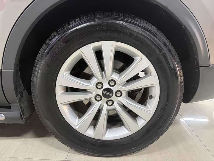 Lincoln MKX 2015 2.0 T 2 WD — фото 2