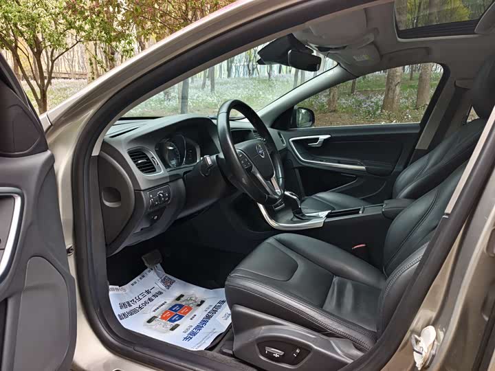 Volvo S60 2015 S 60 L T 5 — фото 4
