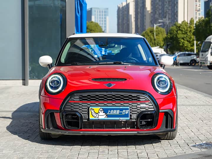 MINI Hatch — фото 1